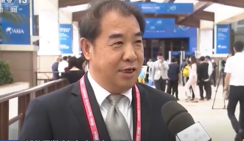 孟振平參加博鰲亞洲論壇2021年年會并調研公司部分在瓊企業(yè)強調，堅決貫徹落實習近平總書記重要講話精神堅持綠色發(fā)展 積極參與“一帶一路”國際合作繼續(xù)加大力度服務和融入海南自貿(mào)港建設
