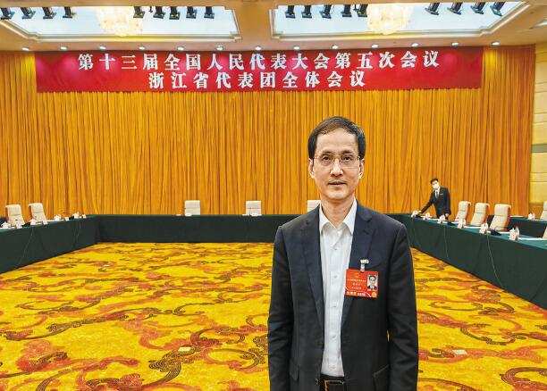【兩會】電力為打造現(xiàn)代化濱海大都市注入動能——訪全國人大代表、浙江省寧波市經(jīng)濟和信息化局局長張世方