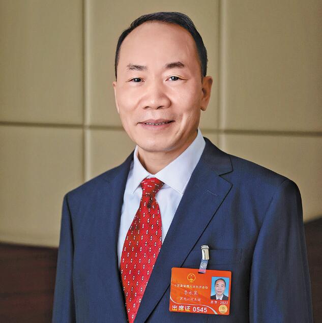 【兩會】國網(wǎng)黑龍江省電力有限公司董事長、黨委書記李永萊：扛牢保供電政治責(zé)任 推動能源綠色低碳轉(zhuǎn)型