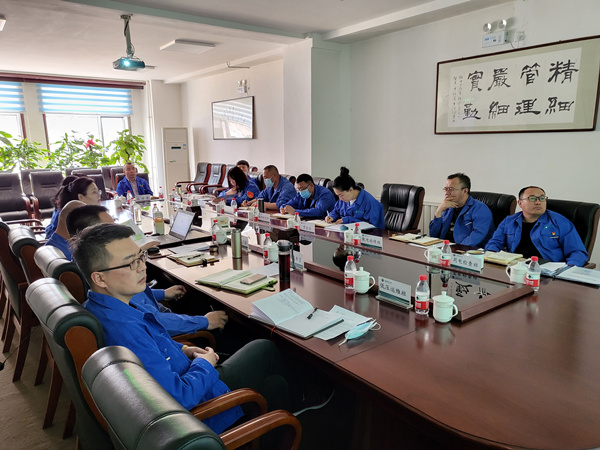 烏海市千里山供電分公司開展班組定級，提升班組管理