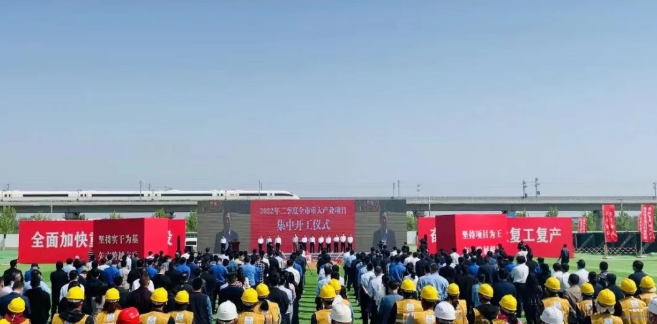東方日升、晶科、阿特斯同時擴產(chǎn)！
