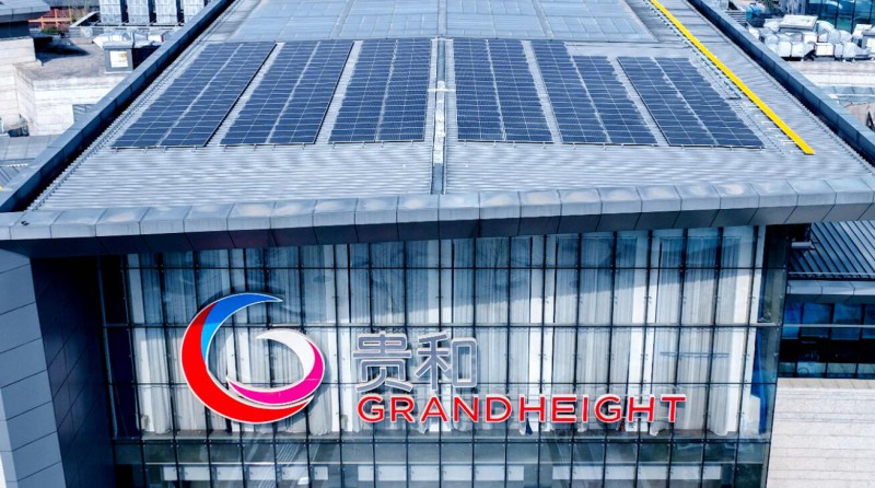 1.2MW！山東商業(yè)綜合體屋頂光伏發(fā)電項(xiàng)目并網(wǎng)發(fā)電