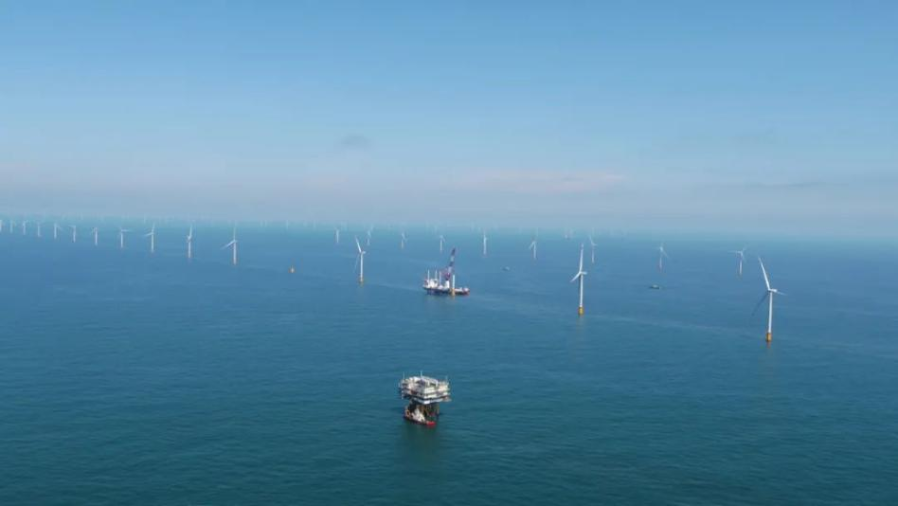 江蘇如東H6、H10兩座海上風(fēng)電場迎來全機(jī)組全容量并網(wǎng)后首次滿發(fā)