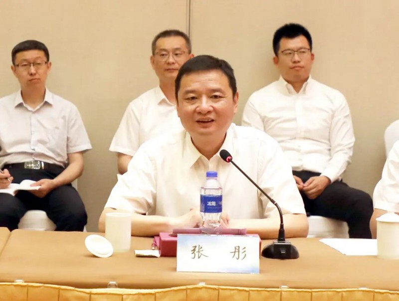 協(xié)鑫、徐工聯(lián)手！布局新能源