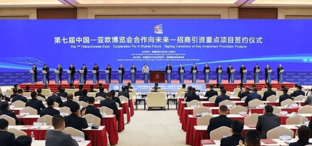 鋁業(yè)巨頭600億元進軍光伏，建設(shè)30萬噸多晶硅、20GW硅片、6GW電站等