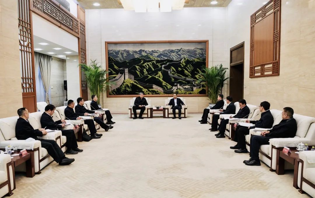 大唐集團(tuán)鄒磊、劉明勝會(huì)見(jiàn)國(guó)家能源集團(tuán)黨組書(shū)記、董事長(zhǎng)劉國(guó)躍