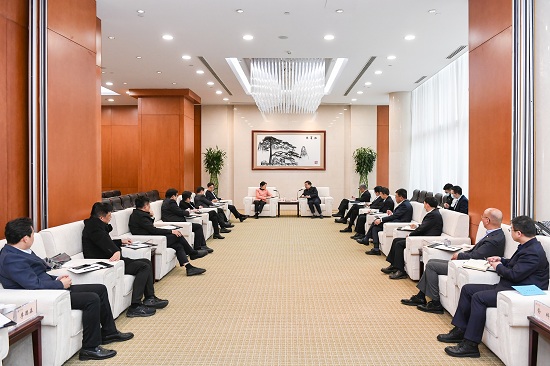 華能集團(tuán)總經(jīng)理、黨組副書記鄧建玲會(huì)見常州市市長盛蕾