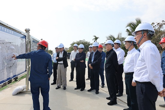 華能集團外部董事到海南分公司及昌江、石島灣核電基地調(diào)研