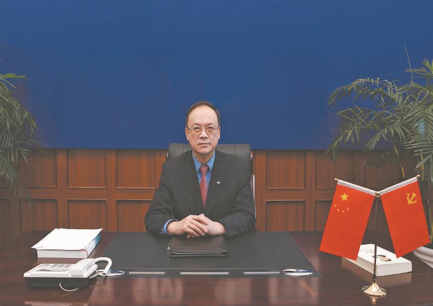 深化合作促“雙碳” 共建共享助振興——訪全國(guó)人大代表，鞍鋼集團(tuán)有限公司董事長(zhǎng)、黨委書記譚成旭