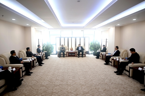 中國(guó)電建黨委常委、副總經(jīng)理王小軍會(huì)見(jiàn)大理州委副書記肖創(chuàng)勇