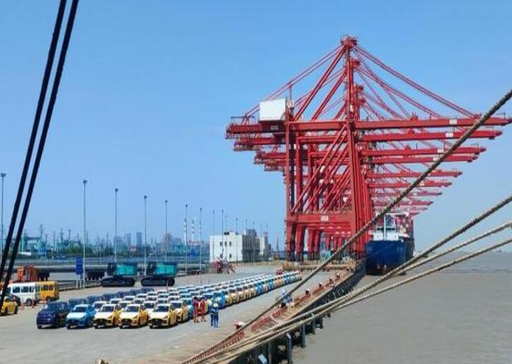 從上?？诎犊粗袊?guó)新能源汽車(chē)出海按下“加速鍵”