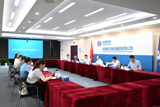 中國電建黨委常委、副總經(jīng)理徐鵬程與漳龍集團(tuán)黨委書記、董事長吳子毅會談