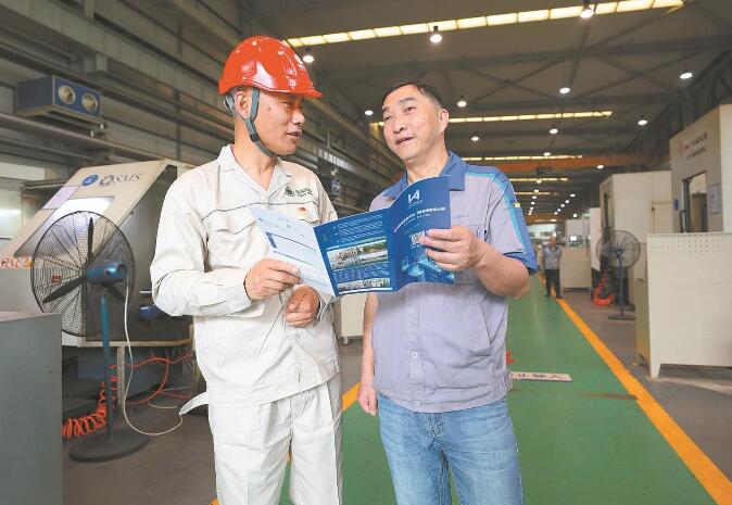 齊登峰： 變的是崗位，不變的是讓客戶用好電