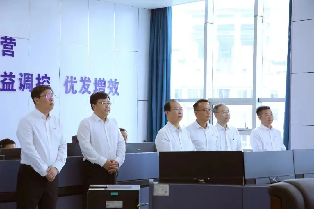 華電黨組書記、董事長(zhǎng)江毅赴貴州區(qū)域開展領(lǐng)題調(diào)研 督導(dǎo)能源保供工作