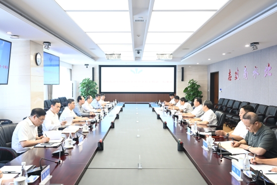 中國電建黨委書記、董事長丁焰章與中國南水北調(diào)集團黨組書記、董事長蔣旭光會談