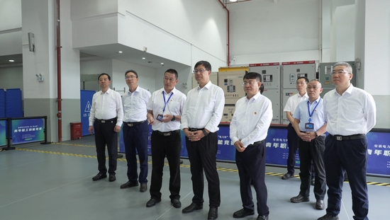 華能集團有限公司總經(jīng)理、黨組副書記鄧建玲到云南分公司調(diào)研