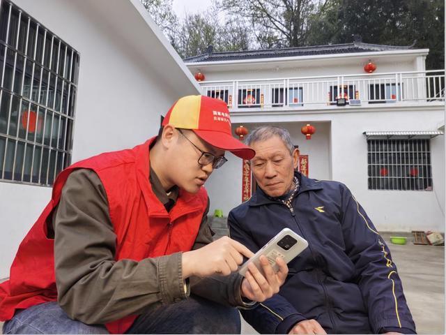 村網(wǎng)共建，讓村里老人生活更方便!