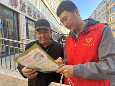 烏蘭察布供電公司負(fù)荷管理服務(wù)中心開展“寒冬將至送溫暖，優(yōu)質(zhì)服務(wù)進(jìn)社區(qū)”青年志愿服務(wù)活動(dòng)