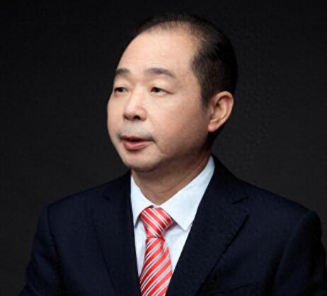 【兩會(huì)好聲音】全國(guó)人大代表、德力西集團(tuán)董事局主席胡成中：支持產(chǎn)業(yè)鏈出海，助推制造企業(yè)轉(zhuǎn)型升級(jí)