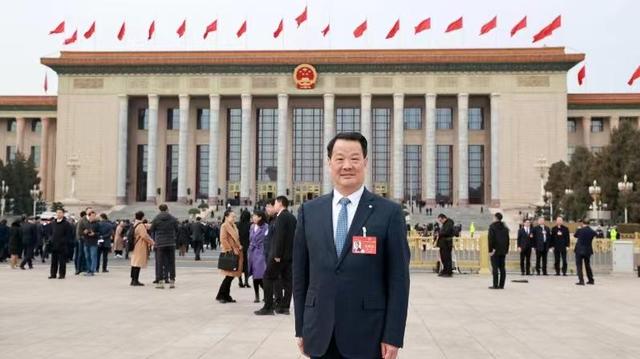 【兩會(huì)好聲音】彭壽院士建議：以應(yīng)用導(dǎo)向?yàn)橹黧w，真正實(shí)現(xiàn)綠色低碳產(chǎn)業(yè)高質(zhì)量發(fā)展