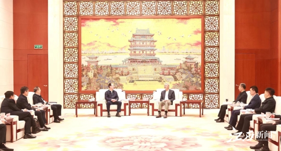 中國(guó)電建黨委書(shū)記、董事長(zhǎng)丁焰章拜會(huì)江西省委書(shū)記尹弘