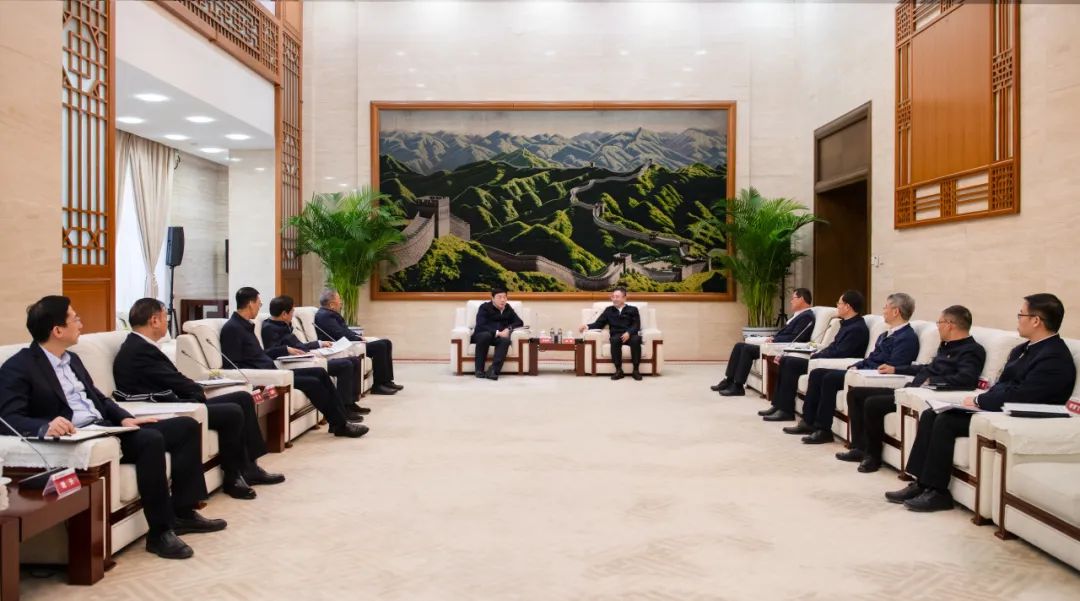 大唐集團(tuán)董事長、黨組書鄒磊與國家電網(wǎng)董事長、黨組書記張智剛會(huì)談