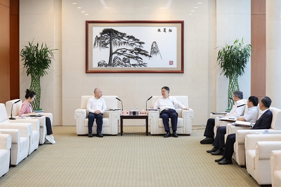 華能集團黨組書記、董事長溫樞剛會見?？谑惺虚L丁暉