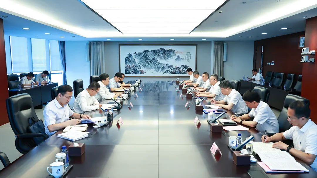 國家能源局黨組成員、副局長何洋到中國華電開展專題調(diào)研
