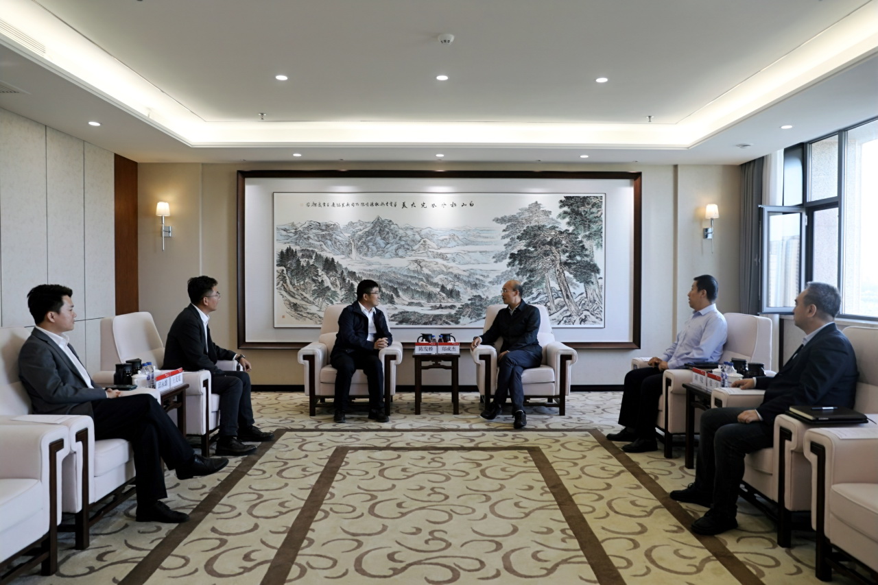 華電吉林公司總經(jīng)理鄭成杰會見明陽智能副總裁、HPM總經(jīng)理陳發(fā)橋一行
