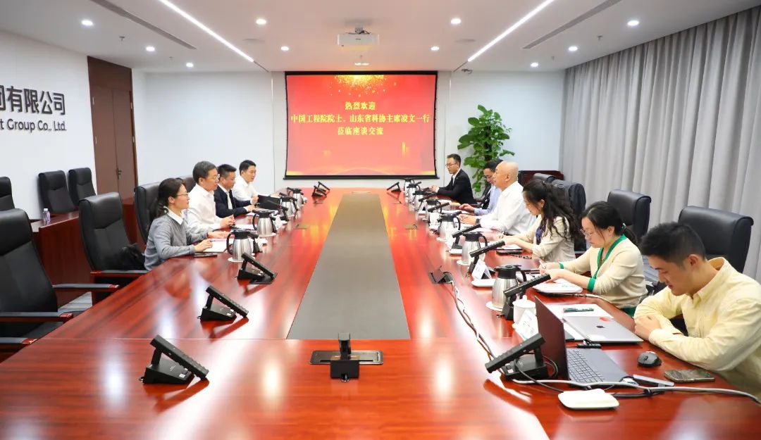 中國電氣裝備黨委書記、董事長李洪鳳會見中國工程院院士、山東省科協(xié)主席凌文