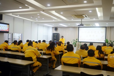 華潤(rùn)南京公司檢修公司黨支部開展黨員大會(huì)、支委會(huì)以及3月份主題黨日活動(dòng)